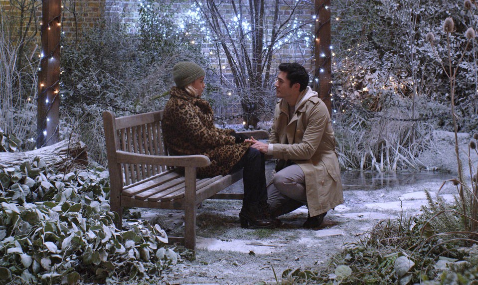 Názor Kinosály: Last Christmas vás prekvapí nečakaným koncom. Dáva však zmysel?