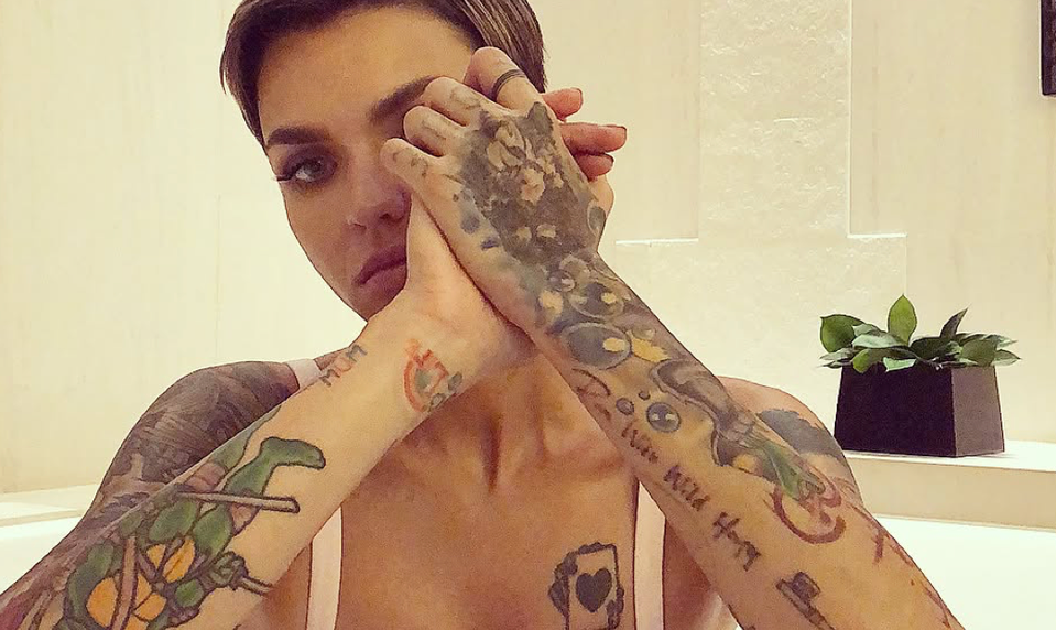 Známa herečka podozrivá z VRAŽDY chlapčeka (†4): Polícia si po ňu prišla rovno do ŠKOLY!