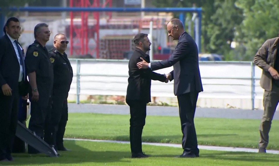 Zelenskyj osobne pricestoval do Berlína na videokonferenciu o Ukrajine