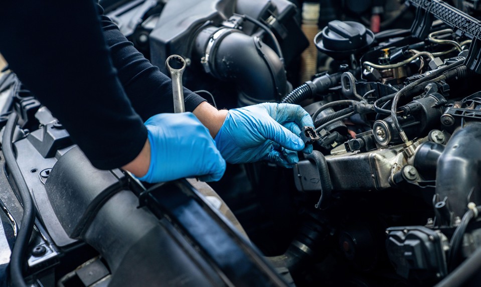 Tri firemné autá stále v servise. Zákon o spotrebiteľoch však podnikateľovi nepomôže