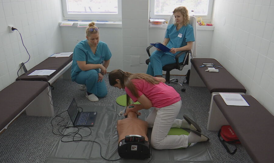 Budúci lekári a sestry si v Galante vyskúšali prácu v reálnych podmienkach