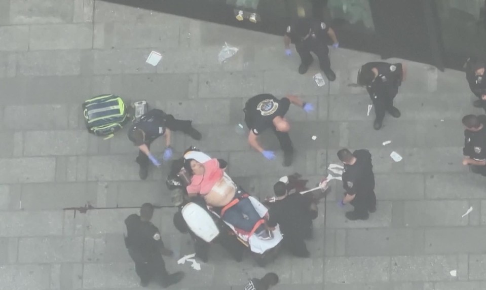 Tragédia na Times Square: Pri útokoch nožom zomrela viceprezidentka Bank of America