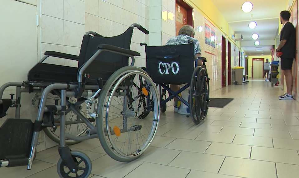 Nemocnica v Humennom bojovala s masívnym výpadkom elektriny. Aktuálne prebieha oprava