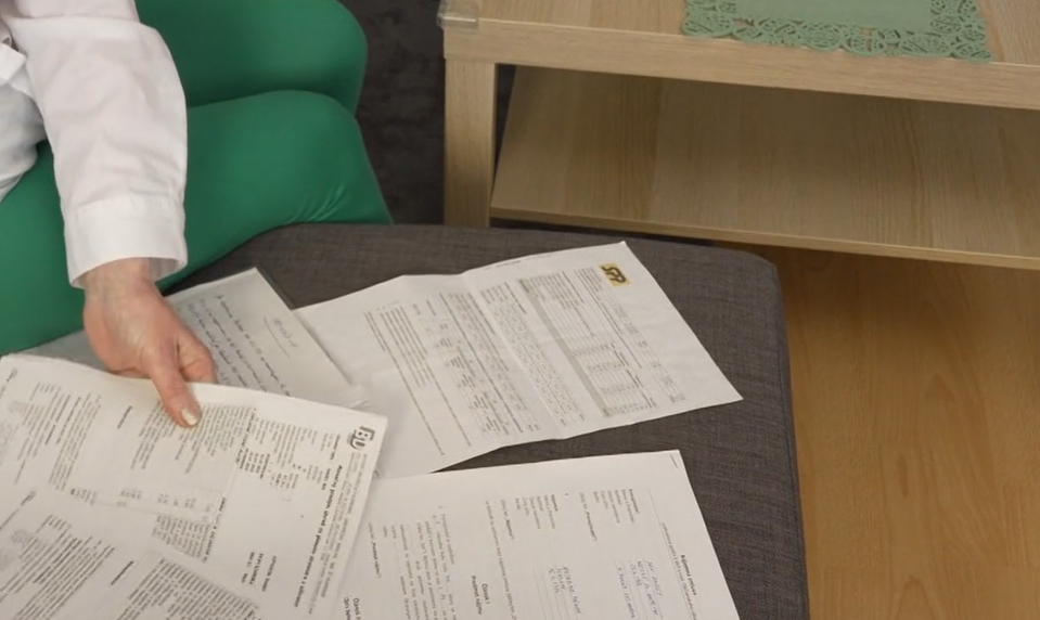 Dôchodkyne doplatili na súcit, teraz riešia dlhy a exekúciu