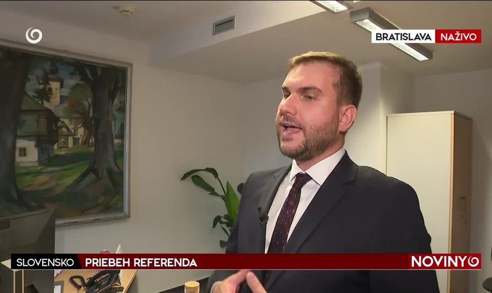 PRIEBEH REFERENDA