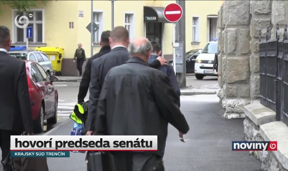Tínedžer pred súdom