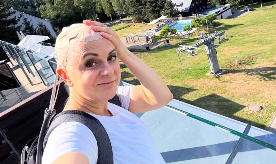 Boj s rakovinou je pre moderátorku čoraz ťažší, no dokázala ísť k moru! Teraz prišlo dojímavé vyznanie synovi!