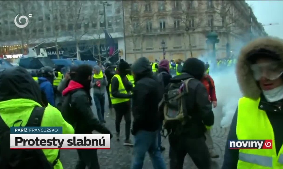 Protesty slabnú