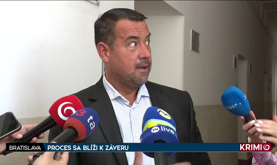 PROCES SA BLÍŽI K ZÁVERU