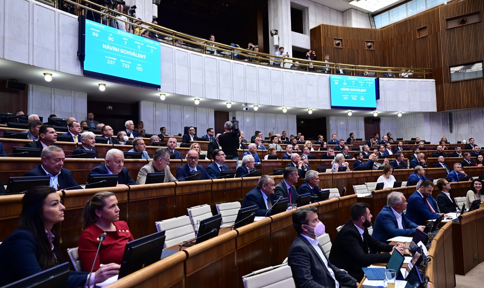 Dve pohlavia v ústave: Prieskum ukázal, v ktorých krajoch zmenu najviac podporili