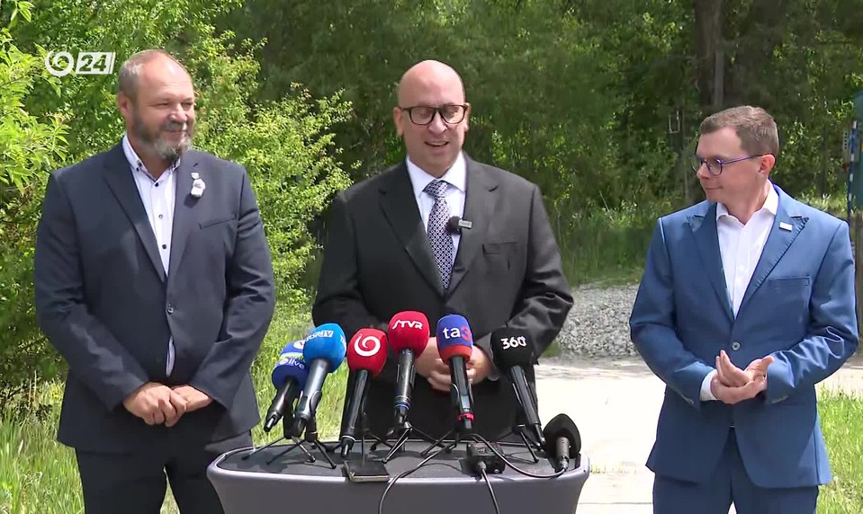 Tlačová beseda ministra Ráža: Modernizácia diaľnice D2
