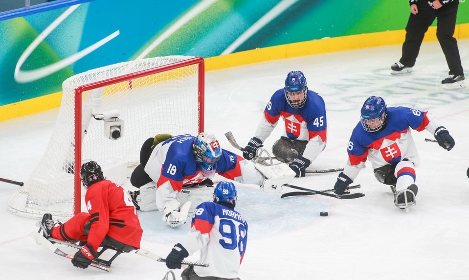 Vysoká prehra na úvod. Parahokejisti podľahli Kanade 0:8