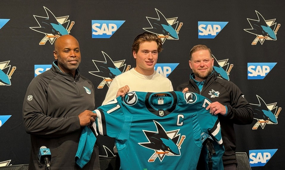CELEBRINI najmladším kapitánom v histórii San Jose Sharks
