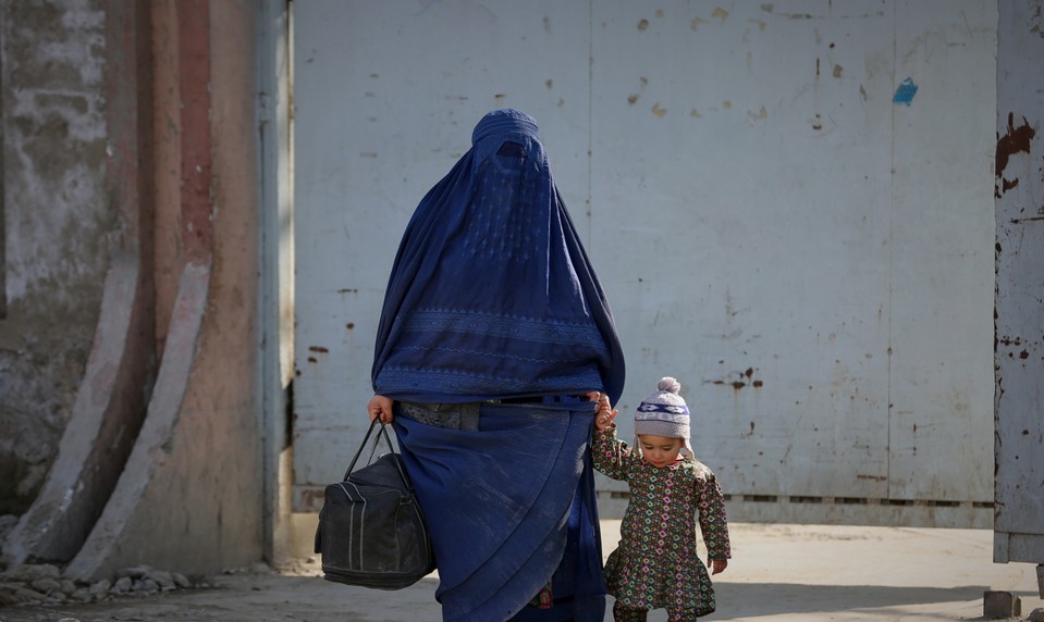 Taliban legalizuje domáce násilie: Za zranenie ženy 15 dní, za týranie ťavy päť mesiacov