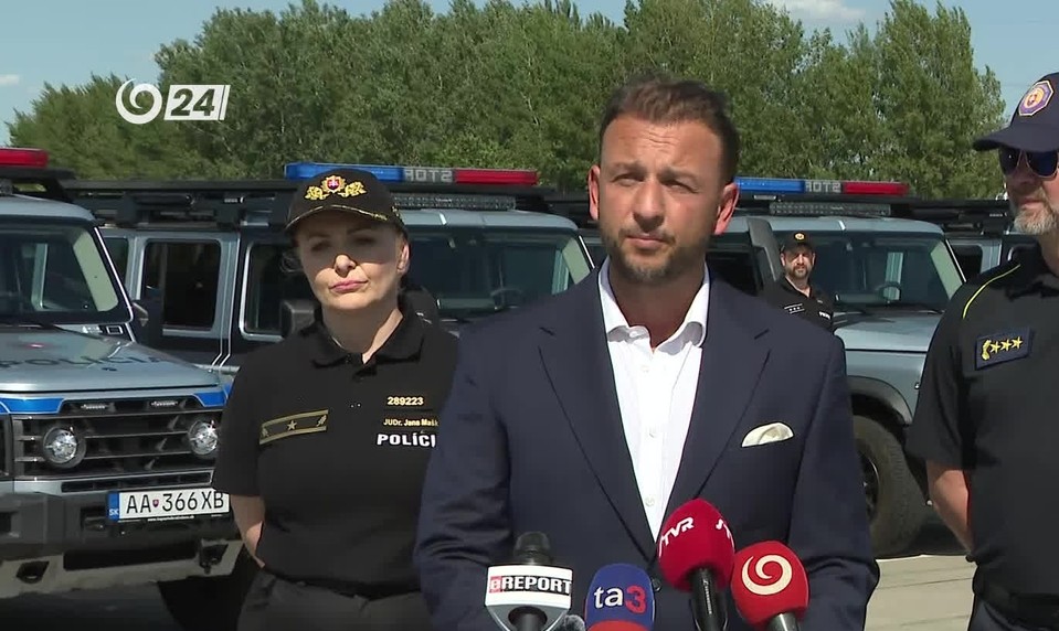 Tlačová beseda ministra vnútra k posilneniu bezpečnostných zložiek