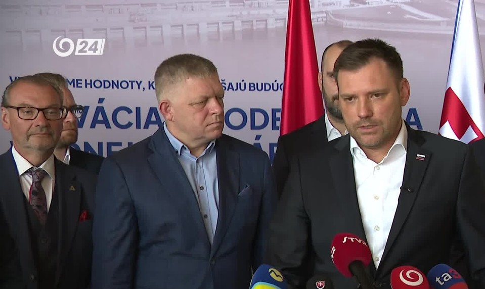 Tlačová beseda premiéra Fica a ministra Tarabu k míľniku pre vodnú elektráreň Gabčíkovo