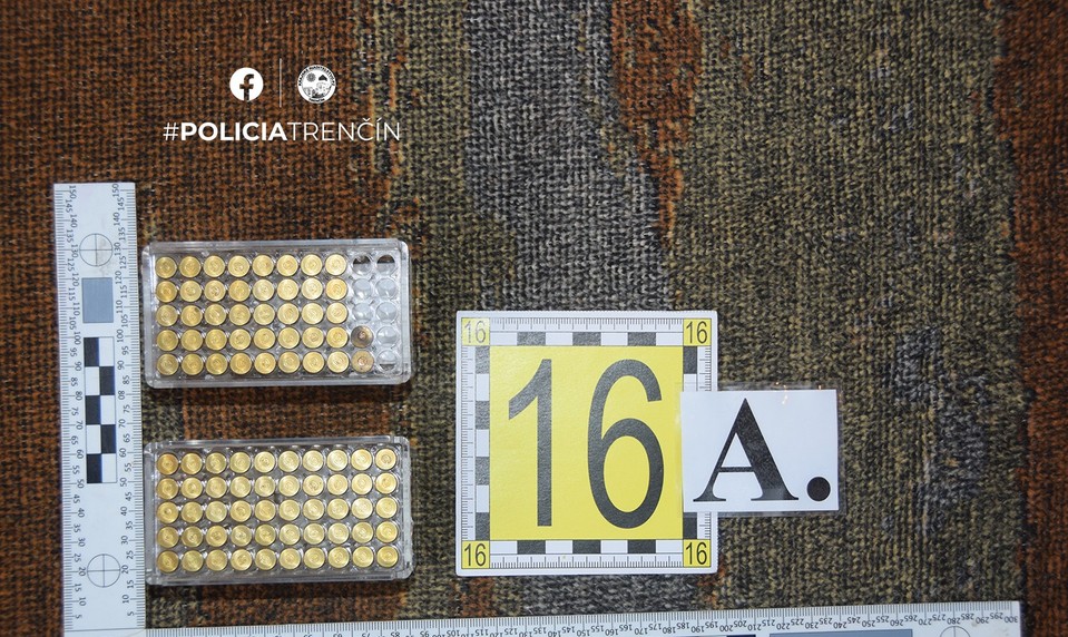 Policajná akcia Chalupa odhalila nelegálne zbrane, obvinili 61-ročného muža