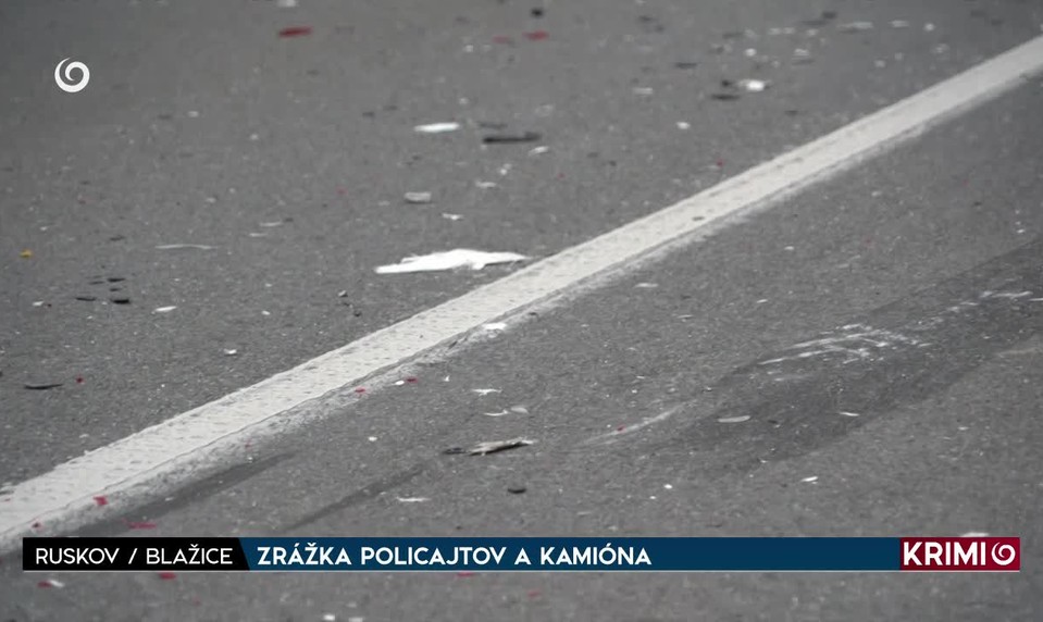 ZRÁŽKA POLICAJTOV A KAMIÓNA