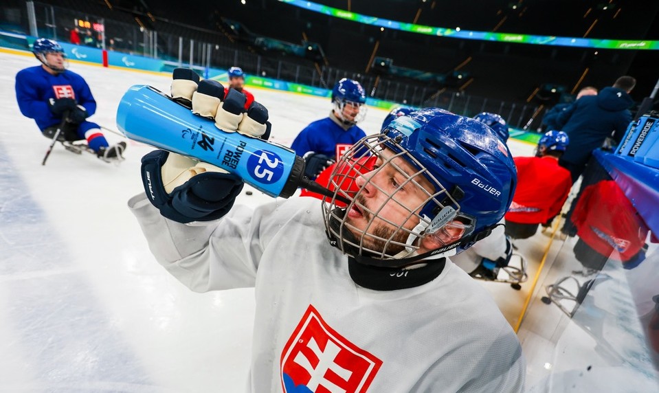 Vysoká prehra na úvod. Parahokejisti podľahli Kanade 0:8