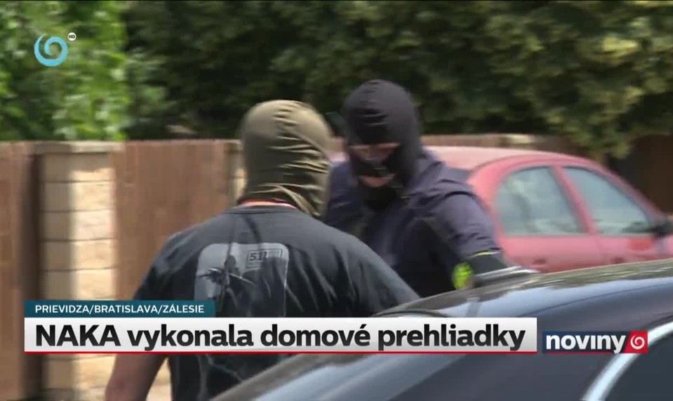 NAKA vykonala domové prehliadky
