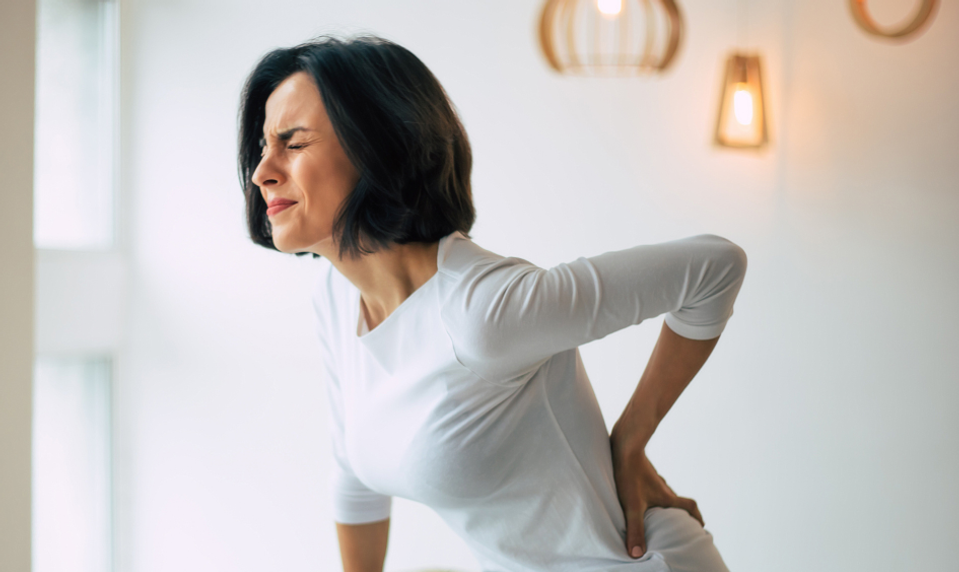 Bolievajú vás na jar kolená alebo chrbát? Zistite, čo sa deje s kĺbmi po zime