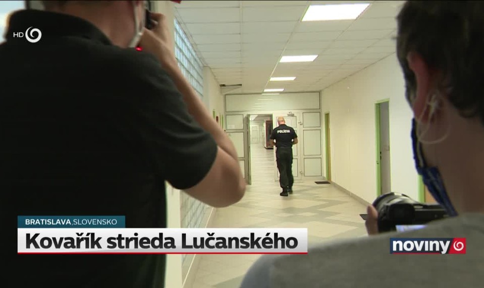Kovařík strieda Lučanského