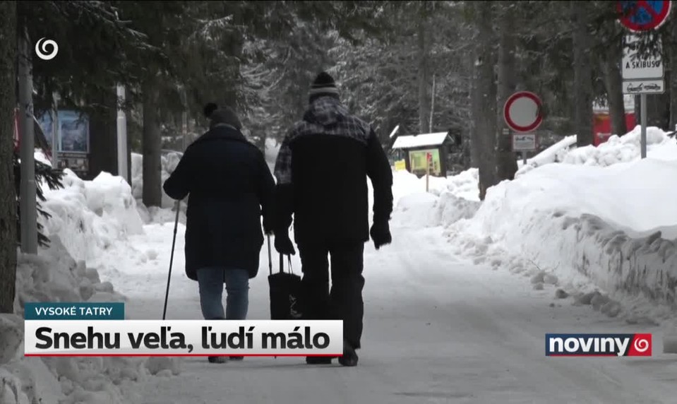 Snehu veľa, ľudí málo