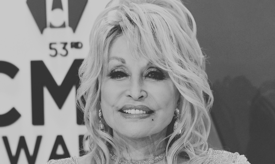 Hudobný svet žiali za LEGENDOU! Zomrela speváčka Dolly Parton