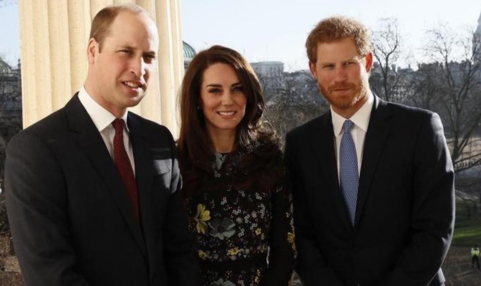 TOTO Meghan nepoteší! Princezná Kate sa rozhodla zatlačiť na Harryho, má jasný plán!