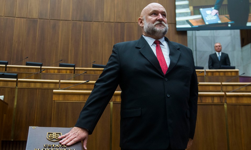 Ševčík otvoril otázku platov policajtov: Nestačí od nich očakávať obetavosť a zodpovednosť