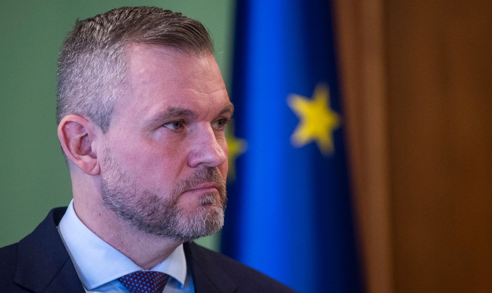 Nie je isté, že zrušenie Úradu na ochranu oznamovateľov podpíšem, tvrdí prezident Pellegrini