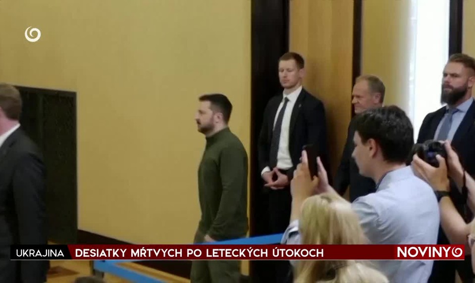 DESIATKY MŔTVYCH PO LETECKÝCH ÚTOKOCH
