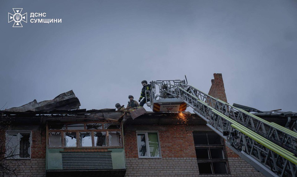 1509. deň na Ukrajine: Krajiny sa obviňujú z porušovania prímeria, dron zaútočil na sanitku