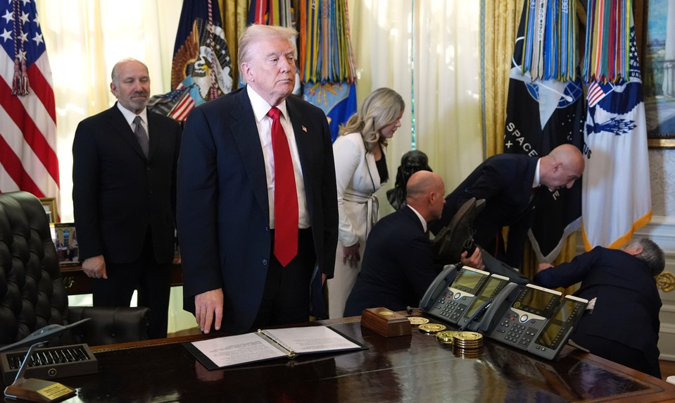 Na tlačovej konferencii s Trumpom skolaboval zástupca farmaceutickej firmy