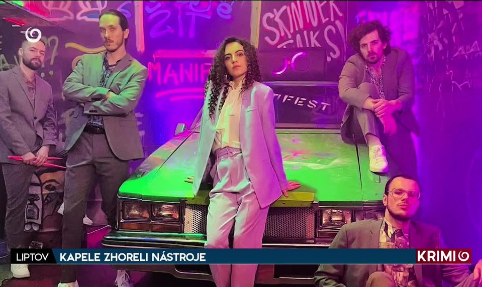 KAPELE ZHORELI NÁSTROJE