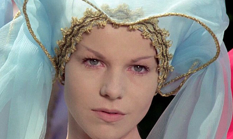 Ďalšia hviezda v hereckom nebi: Zomrela legendárna česká Zlatovláska (†78)