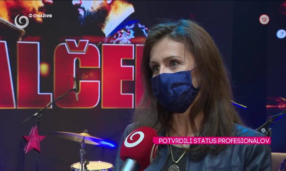 POTVRDILI STATUS PROFESIONÁLOV