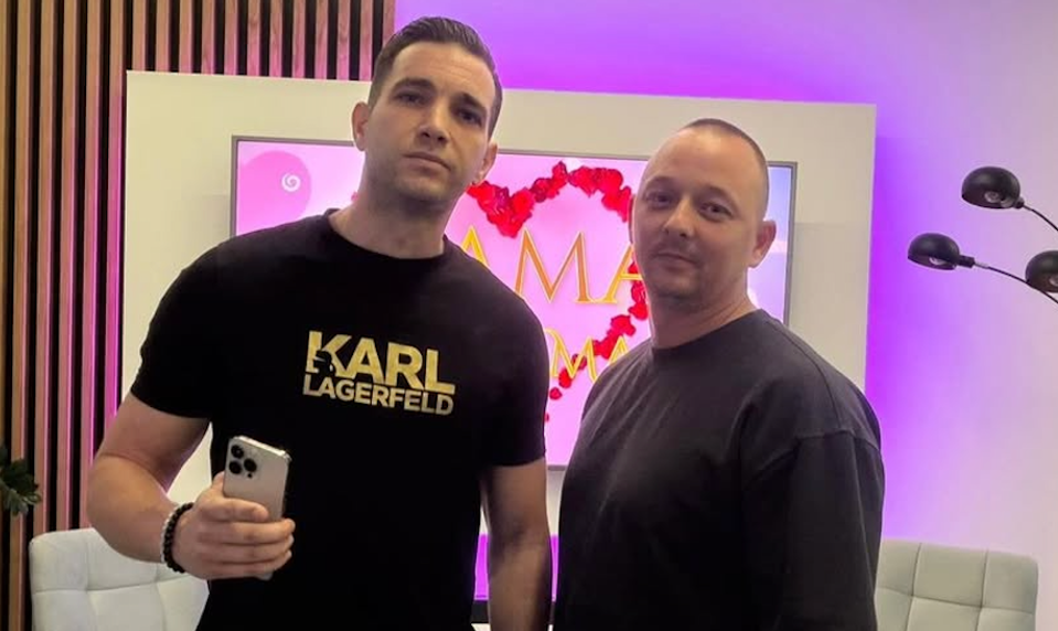 ŠOKUJÚCI ZVRAT v kauze Mama, ožeň ma: Juraj prehovoril o „divadielku“, režisér mu vracia úder!