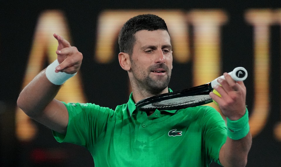 Djokovič bez boja do semifinále, Slováci vypadli