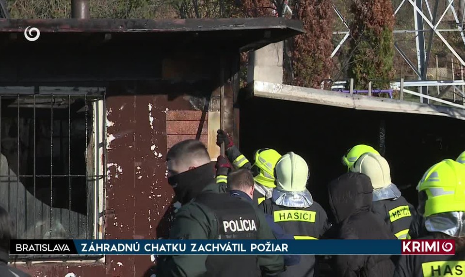 ZÁHRADNÚ CHATKU ZACHVÁTIL POŽIAR