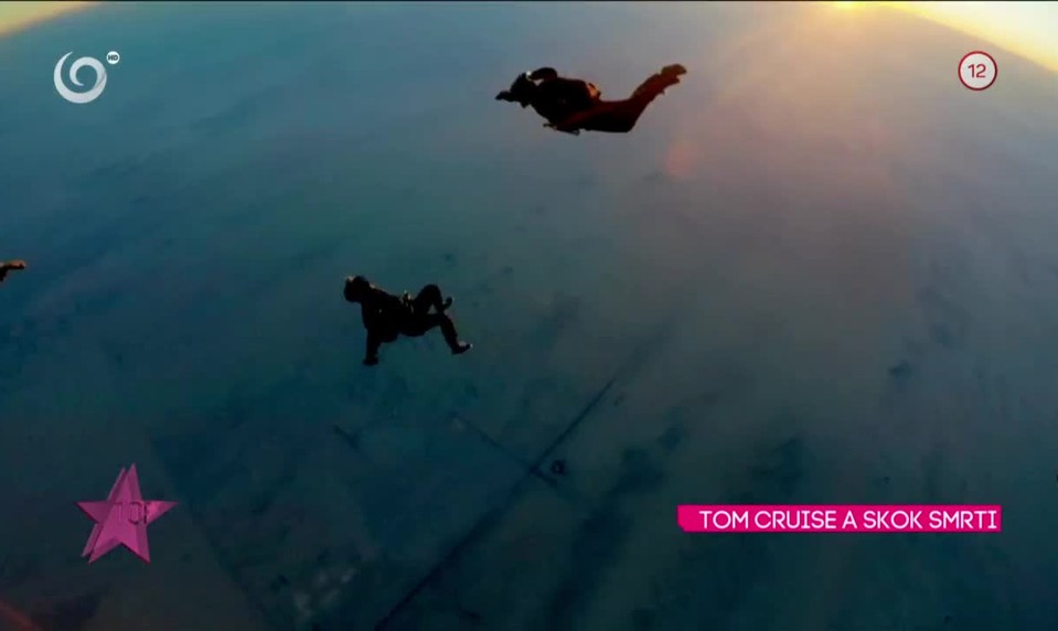 TOM CRUISE A SKOK SMRTI