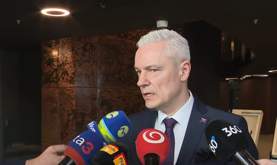 Ferenčák podporí pád vlády, ak v nej zostane Šutaj Eštok. „Toto je útok na moju rodinu.“