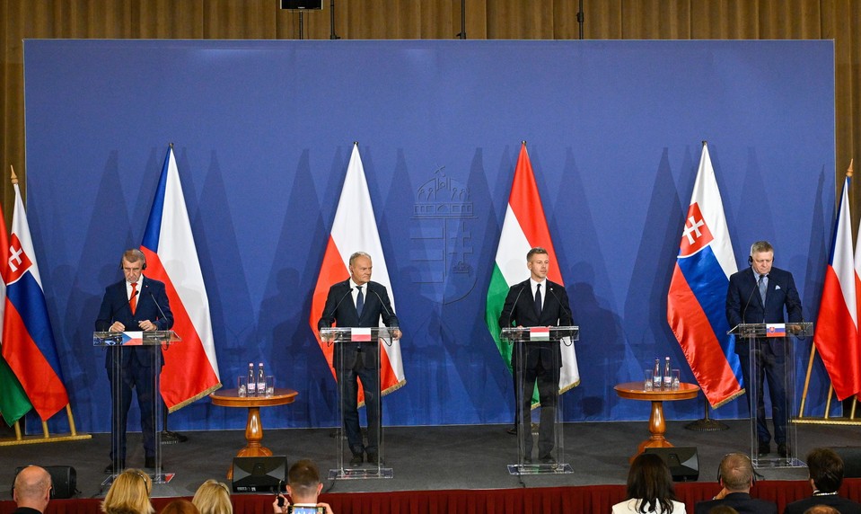 Fico na summite V4: Nebudeme otvárať témy, ktoré nás rozdeľujú. Lídri hovoria o obnove spolupráce