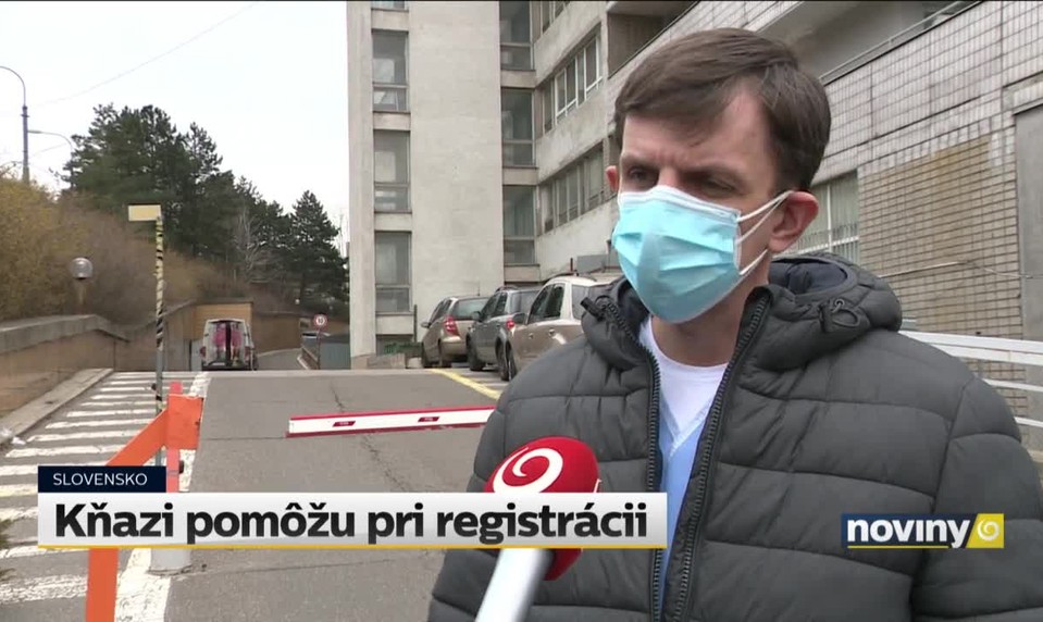 Kňazi pomôžu pri registrácii