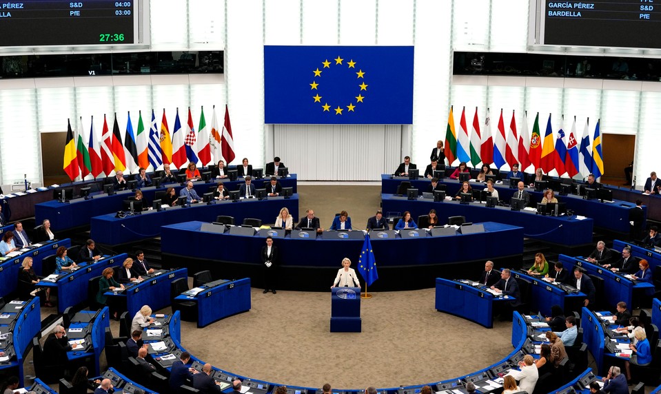 EÚ hľadá, kde ušetriť stovky miliárd. Slovensko nechce, aby na to doplatili farmári a regióny