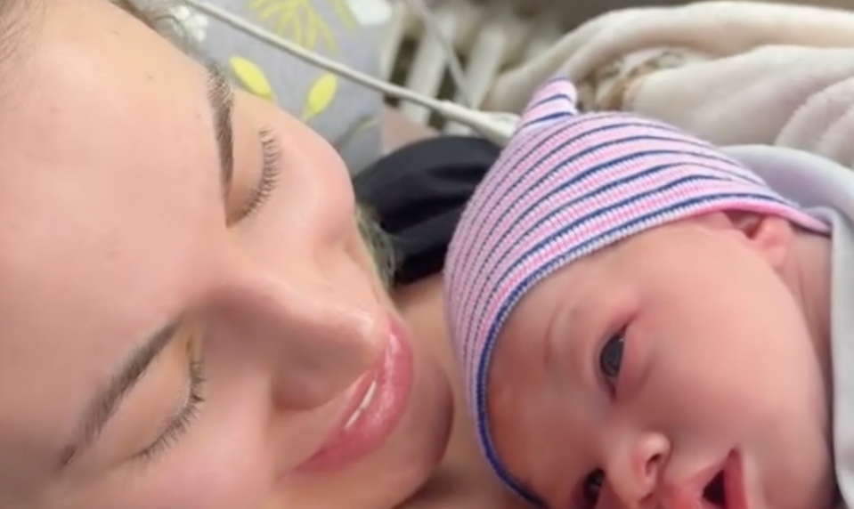 Najkrajší darček prišiel pred koncom roka! Kočendová a Dinga dali bábätku neobvyklé meno!