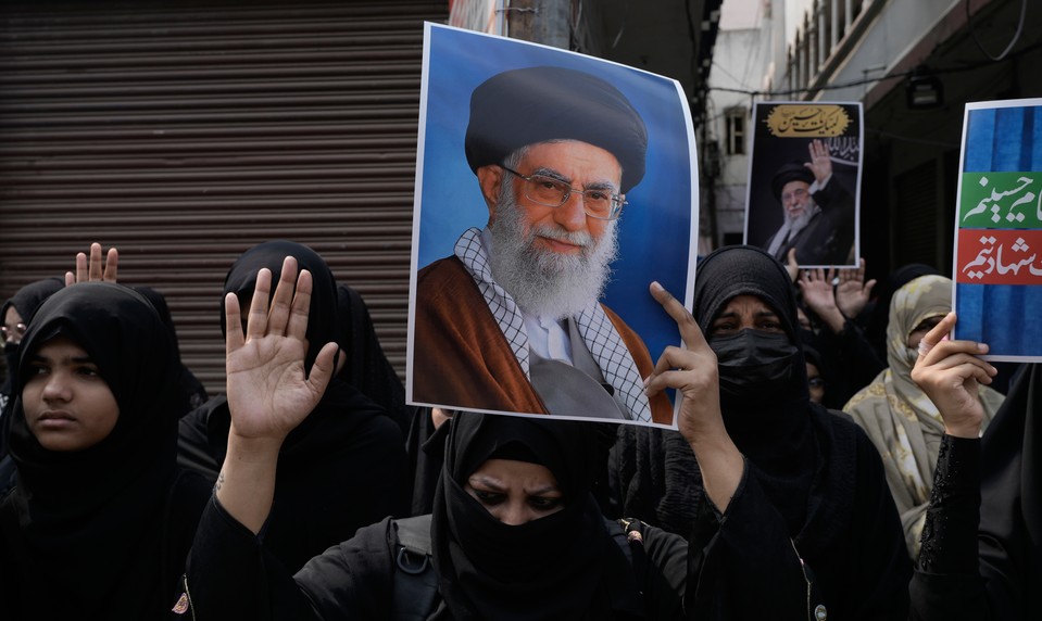 Nádej, že by sa iránsky režim mohol demokratizovať, nevychádza z reality, hovorí Kraus