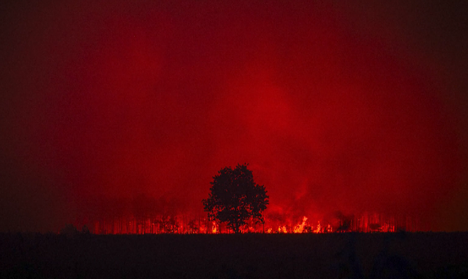 Požiare vo Francúzsku sa šíria k Bordeaux. Mesto pripravuje evakuačné scenáre