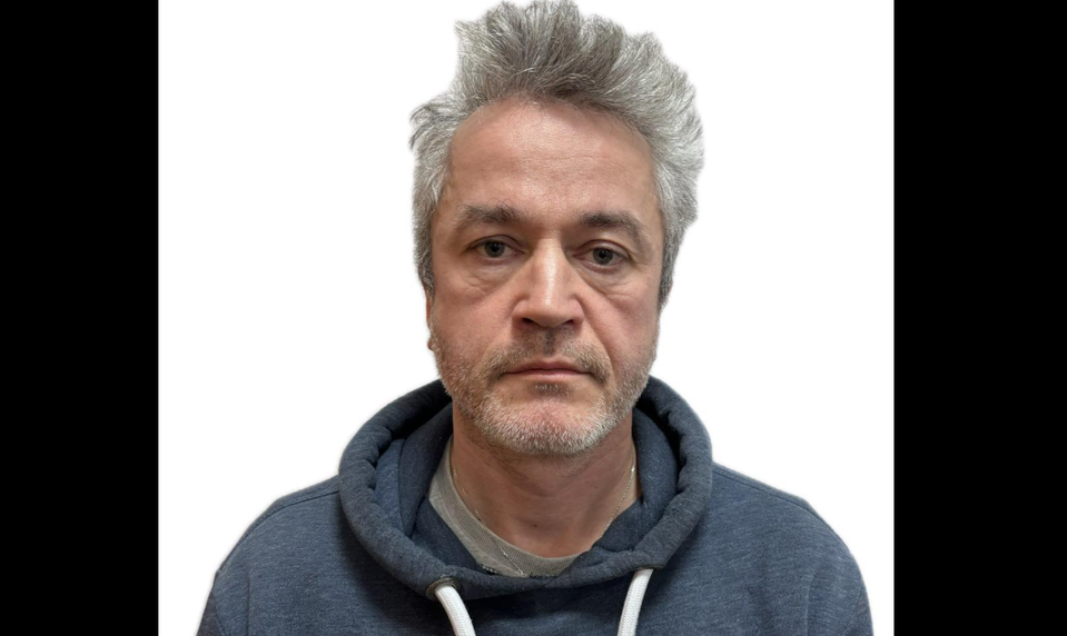 Psychoterapeut počas terapie podával klientkam drogy a následne ich zneužíval