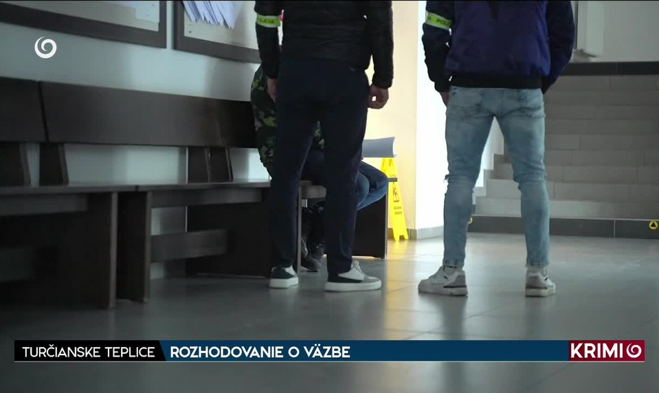 ROZHODOVANIE O VÄZBE